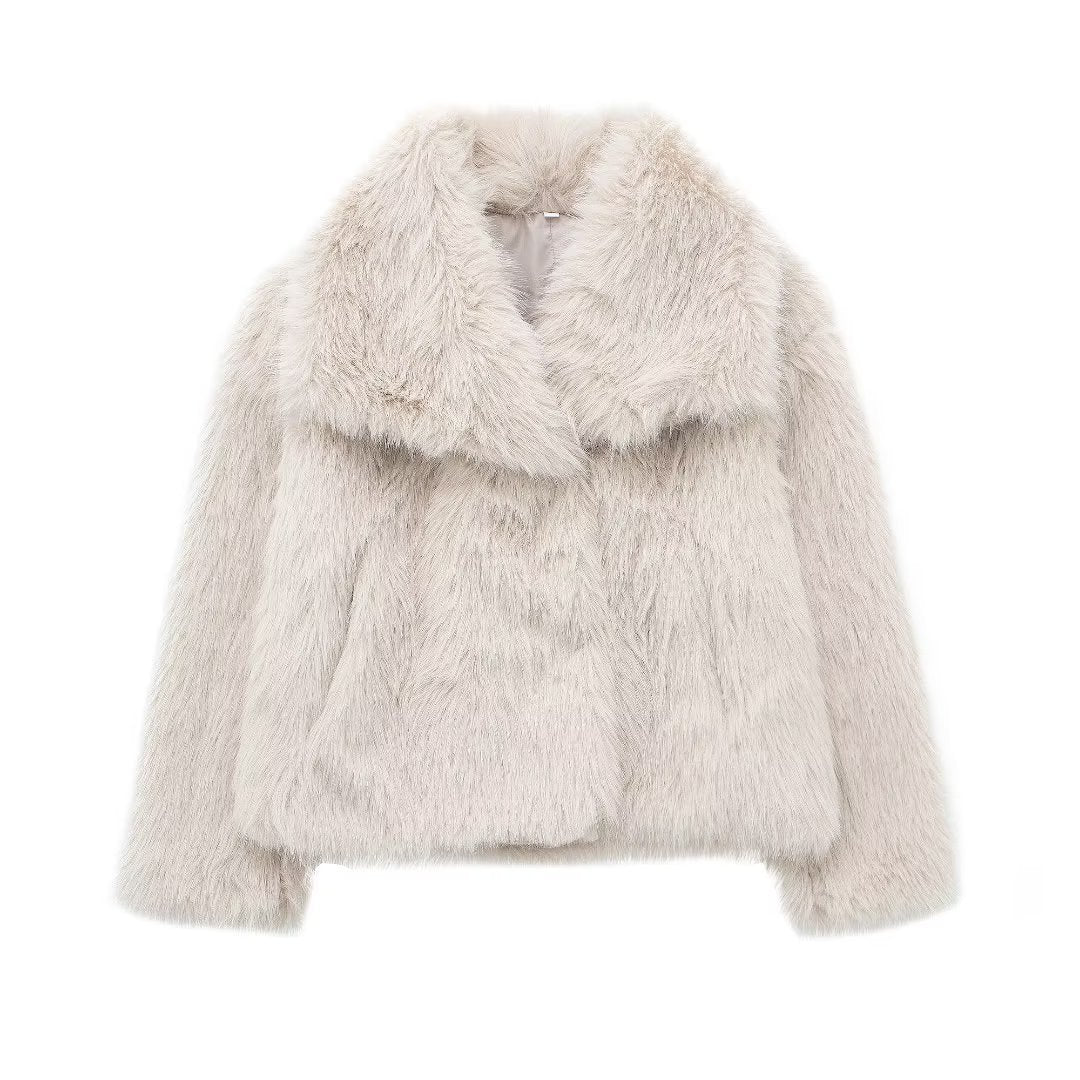 Veste Courte en Fausse Fourrure